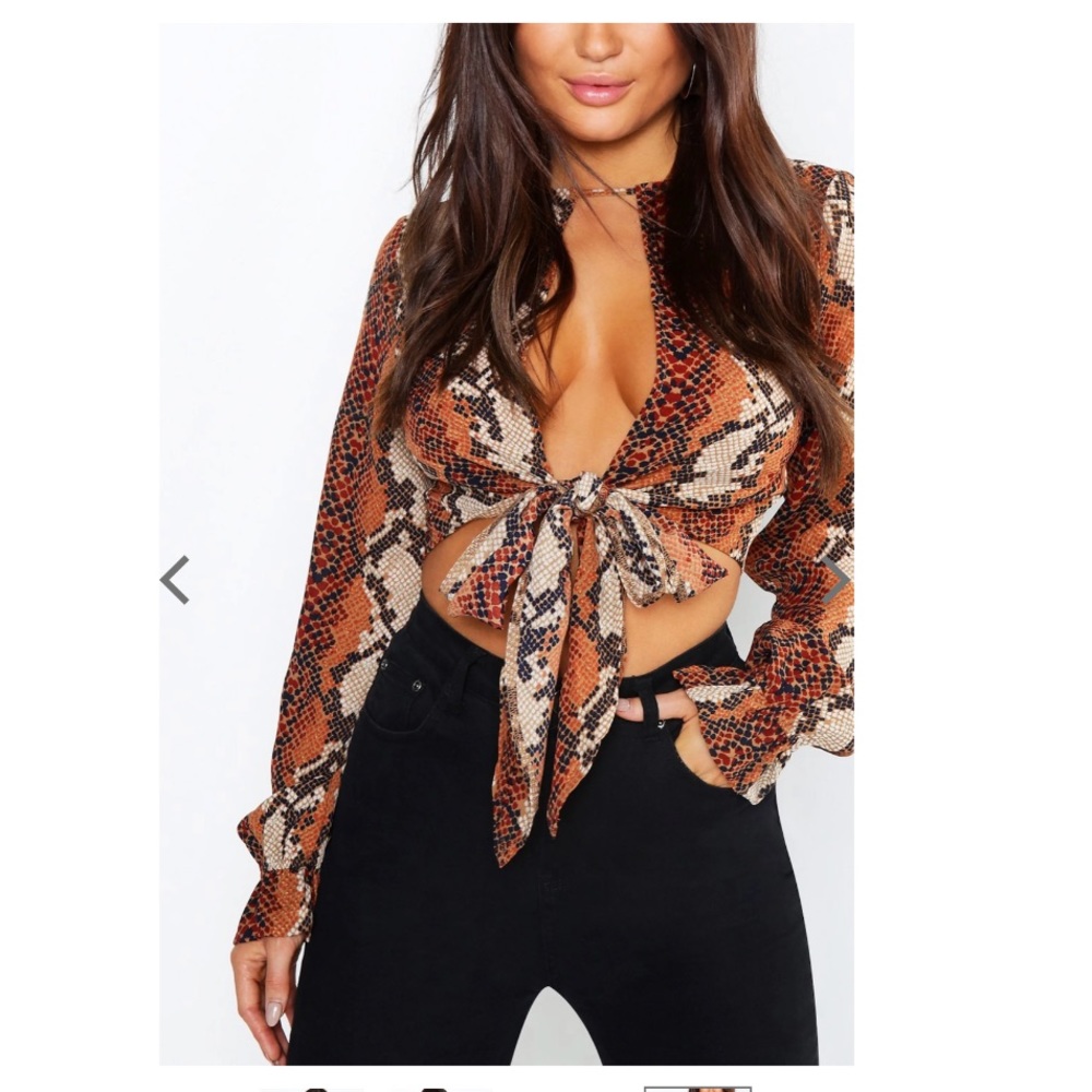 Boohoo Snake Print Tie Front Ruffle Cuff Crop Top Size 4